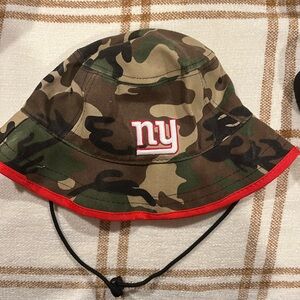 giants bucket hat